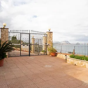 Carilu Villa Altavilla Milicia